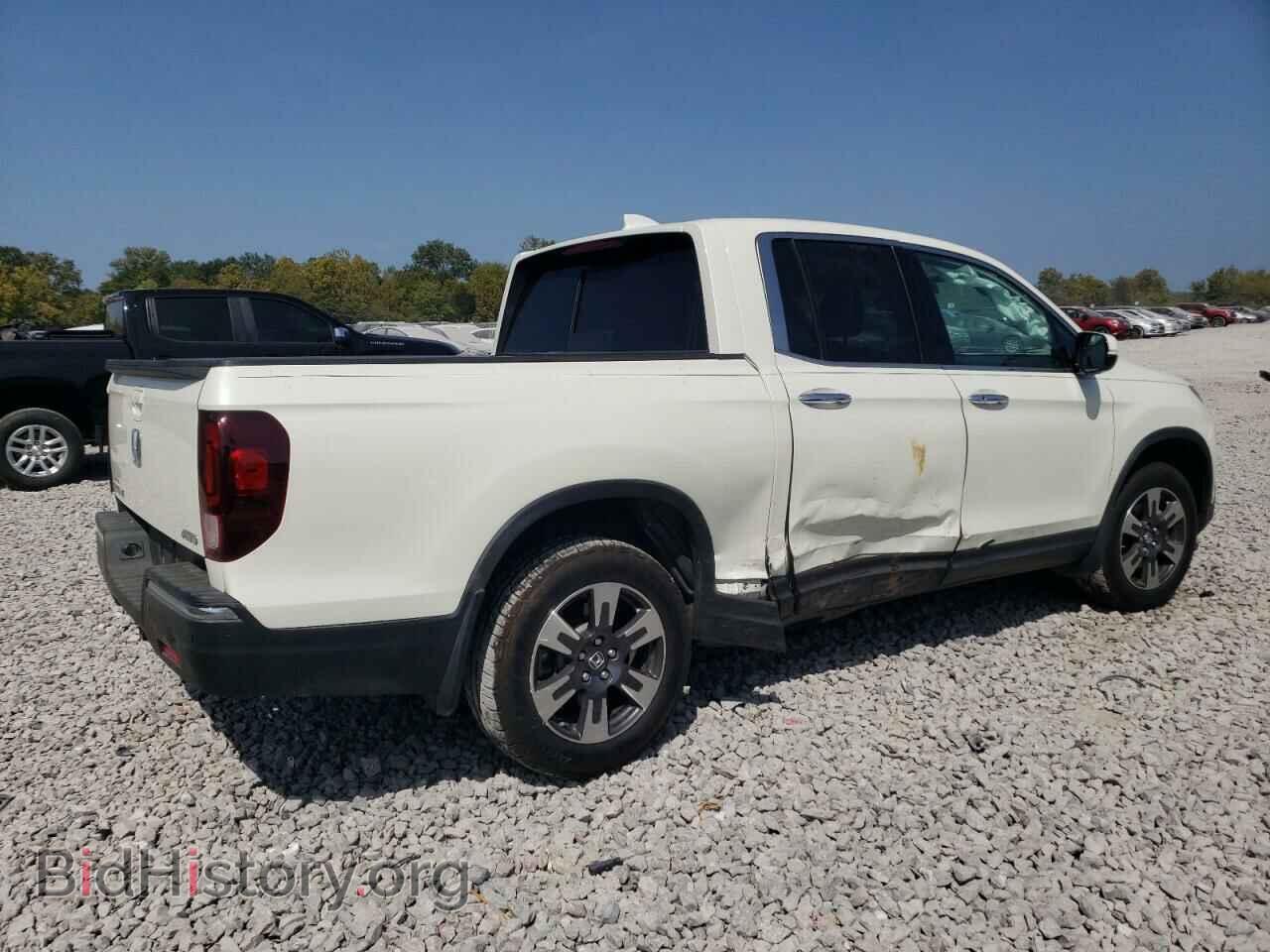 2018 HONDA RIDGELINE - VIN: 5FPYK3F73JB016979 - Фото 3