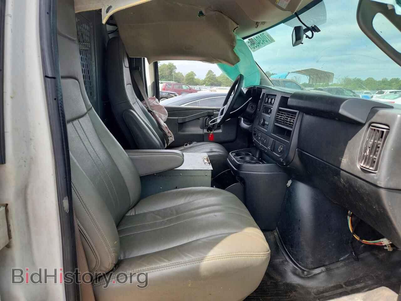 2020 GMC SAVANA - VIN: 1GTW7AFB7L1163778 - Фото 7