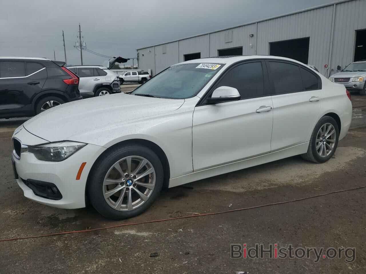 Photo WBA8E5G39HNU42787 - BMW 3 SERIES 2017