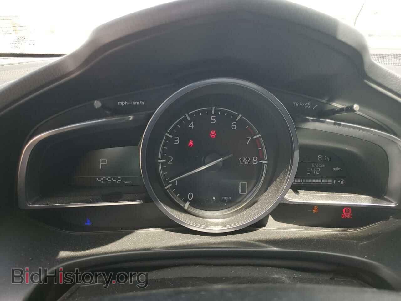 2018 MAZDA 3 - VIN: 3MZBN1M37JM164653 - Фото 9
