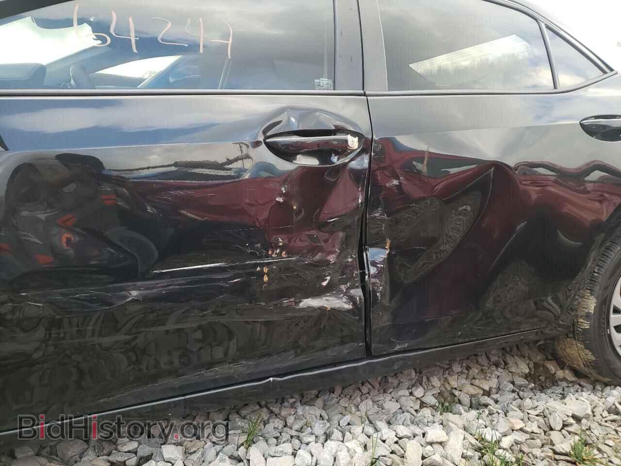 2017 TOYOTA COROLLA - VIN: 2T1BURHE8HC840868 - Фото 9