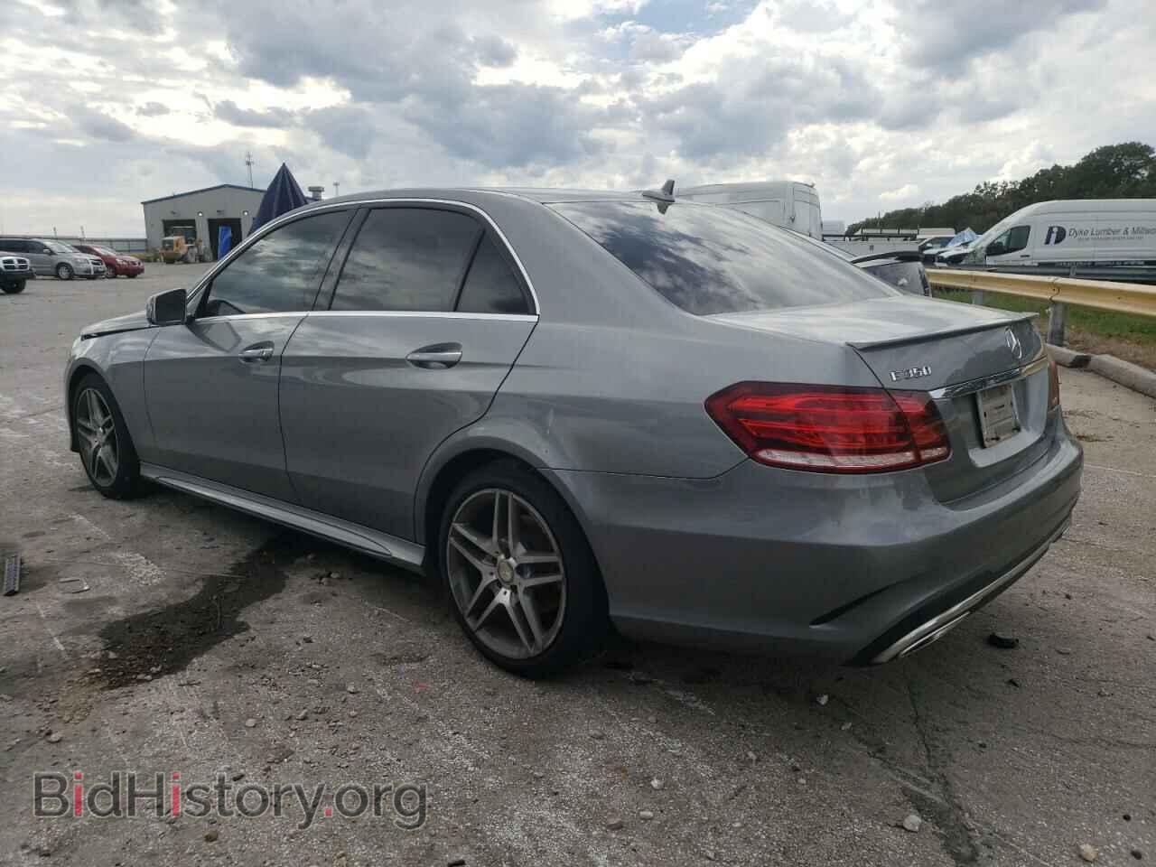 2014 MERCEDES-BENZ E-CLASS - VIN: WDDHF5KB2EB057525 - Фото 2