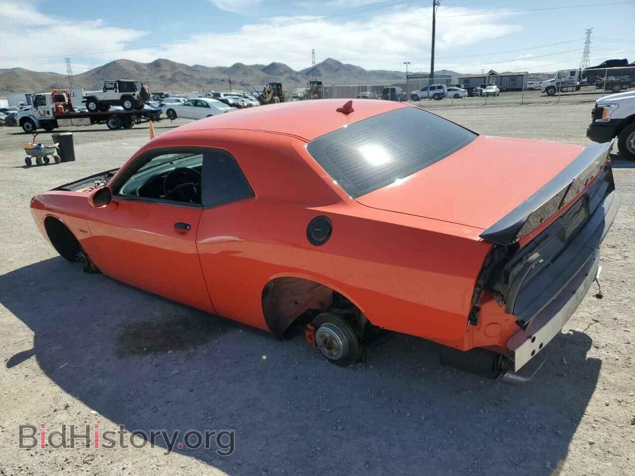2017 DODGE CHALLENGER - VIN: 2C3CDZBTXHH532297 - Photo 2