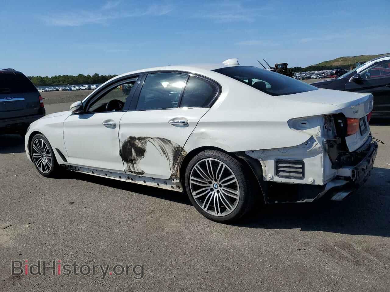 2017 BMW 5 SERIES - VIN: WBAJE7C3XHG889071 - Фото 2