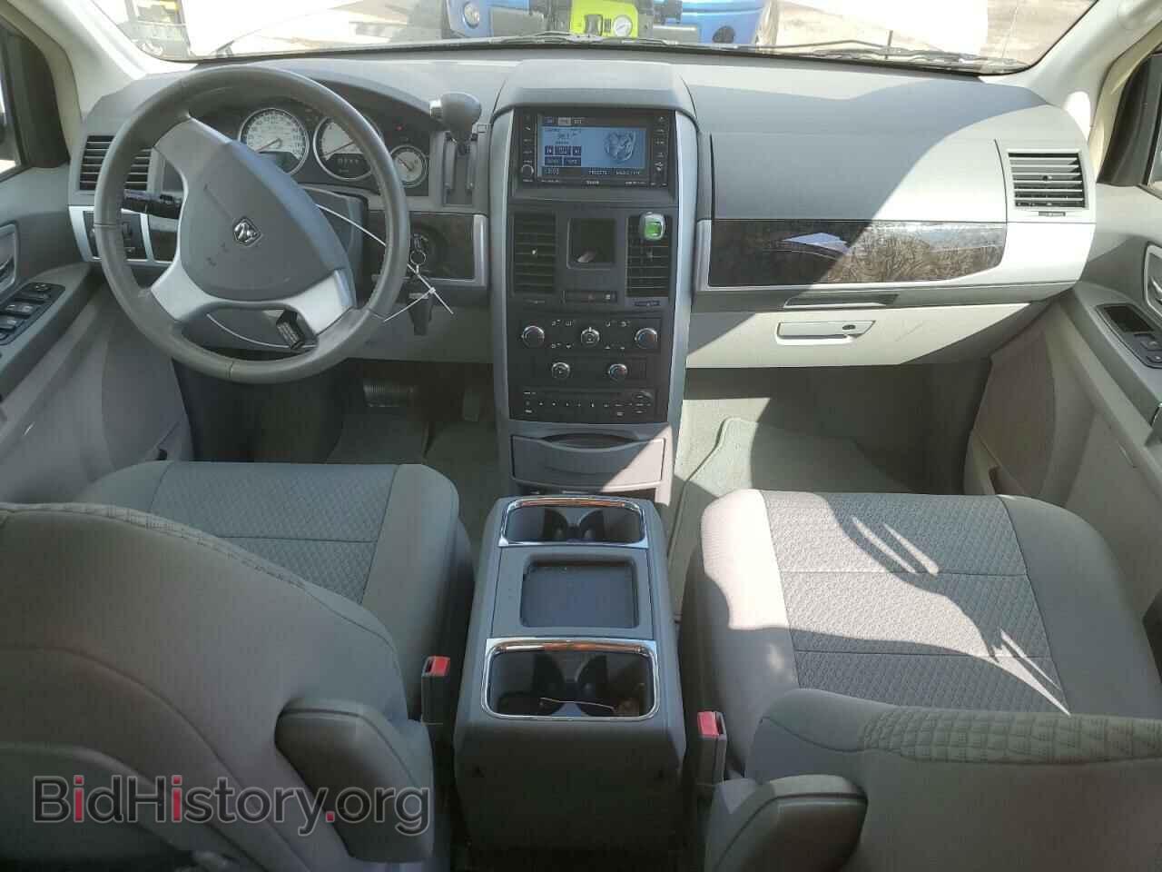 2010 DODGE CARAVAN - VIN: 2D4RN6DX5AR419622 - Фото 8