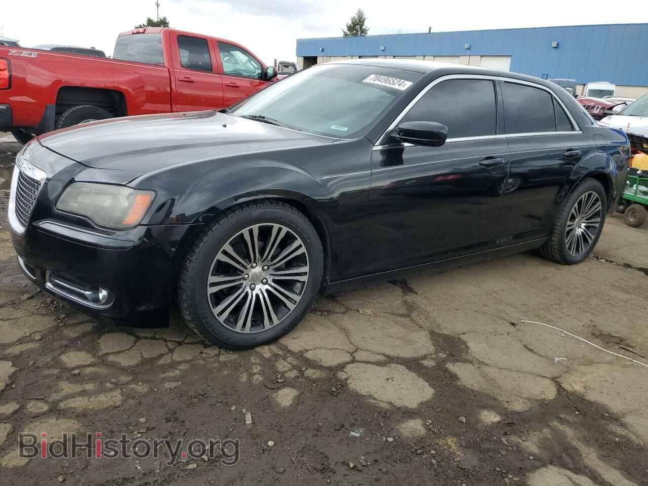 Фотография 2C3CCABG1CH284022 - CHRYSLER 300 2012