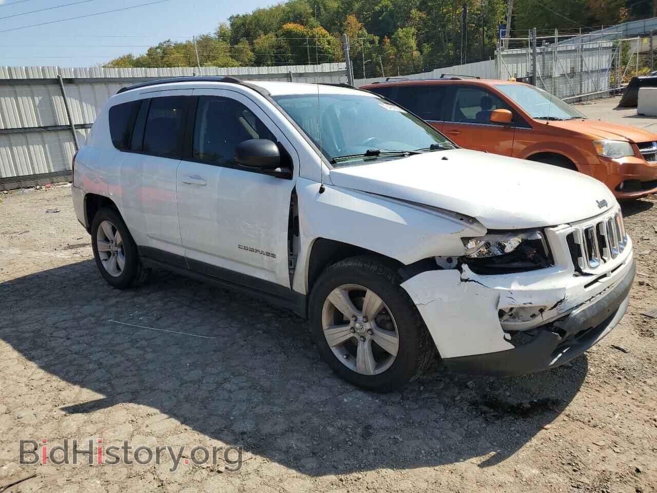 2016 JEEP COMPASS - VIN: 1C4NJDBBXGD697561 - Фото 4