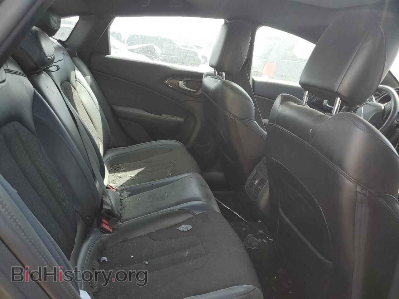 2016 CHRYSLER 200 - VIN: 1C3CCCDG3GN147931 - Фото 10