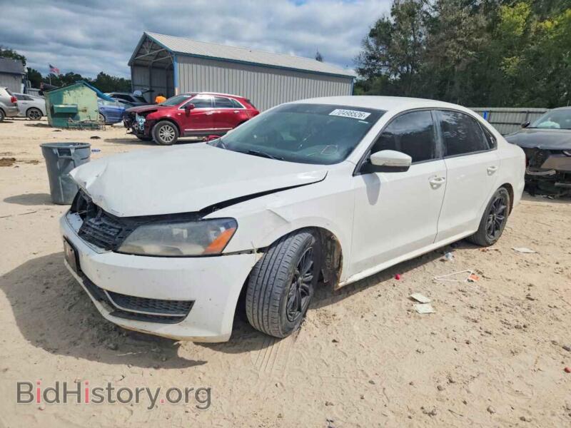 2014 Volkswagen PASSAT S (VIN 1VWAP7A31EC002263) — фото 1 из 12, Copart, повреждение: передняя часть