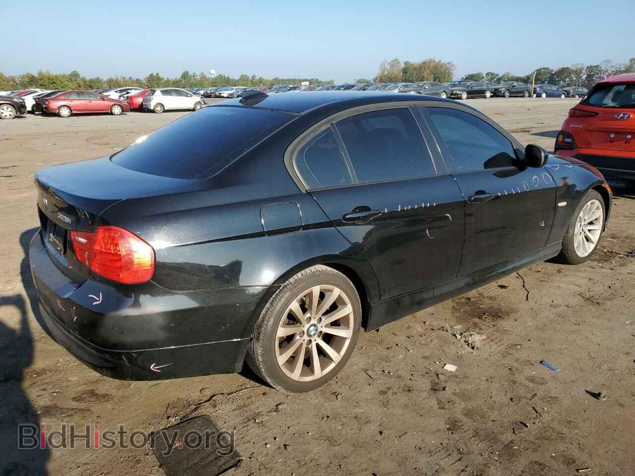 2011 BMW 3 SERIES - VIN: WBAPH5C51BA447863 - Фото 3
