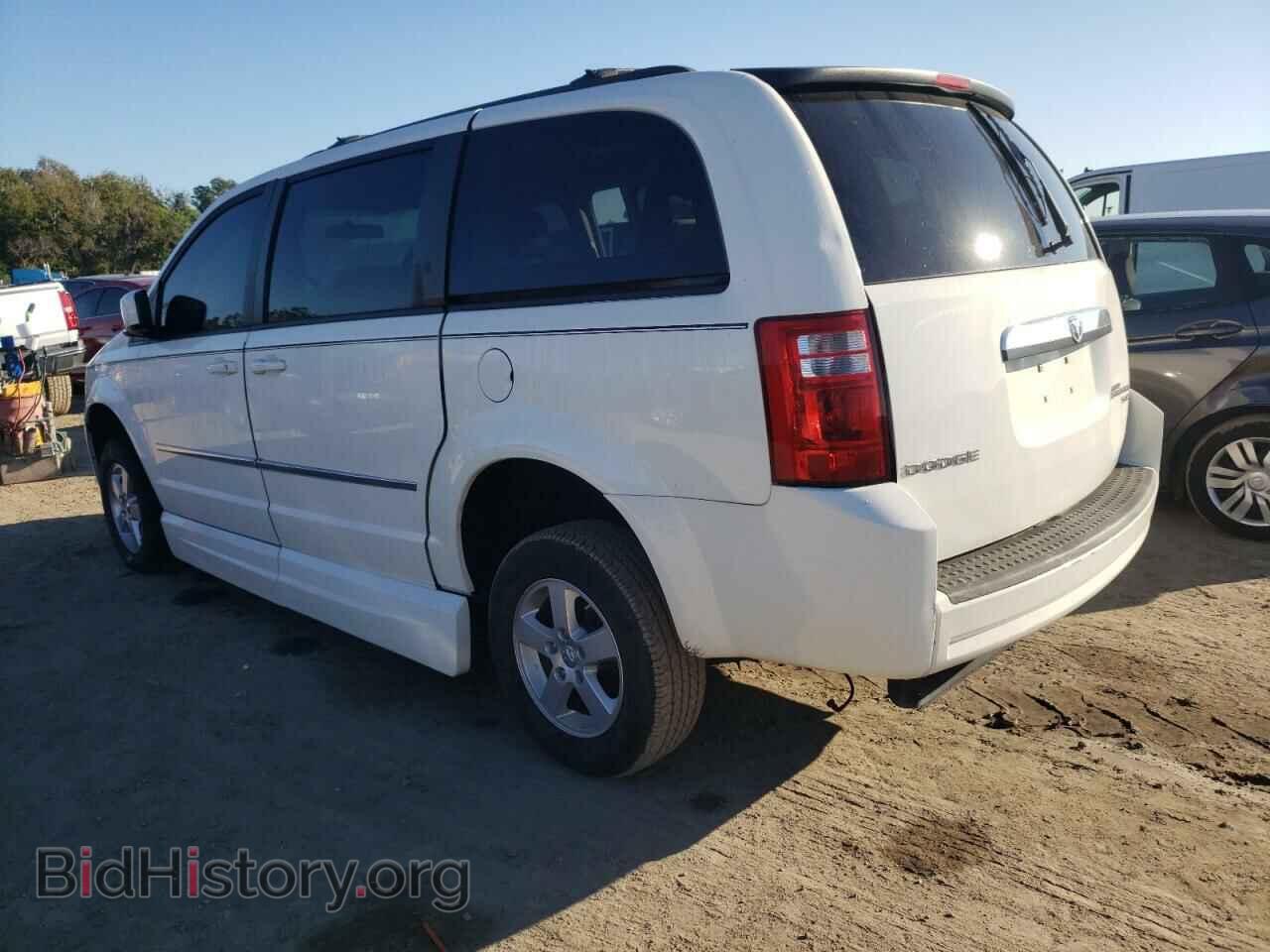 2010 DODGE CARAVAN - VIN: 2D4RN5D1XAR368527 - Фото 2