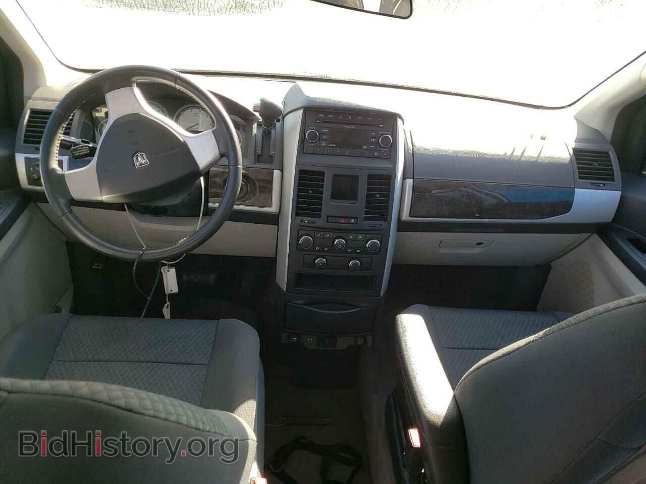 2010 DODGE CARAVAN - VIN: 2D4RN5D1XAR368527 - Фото 8