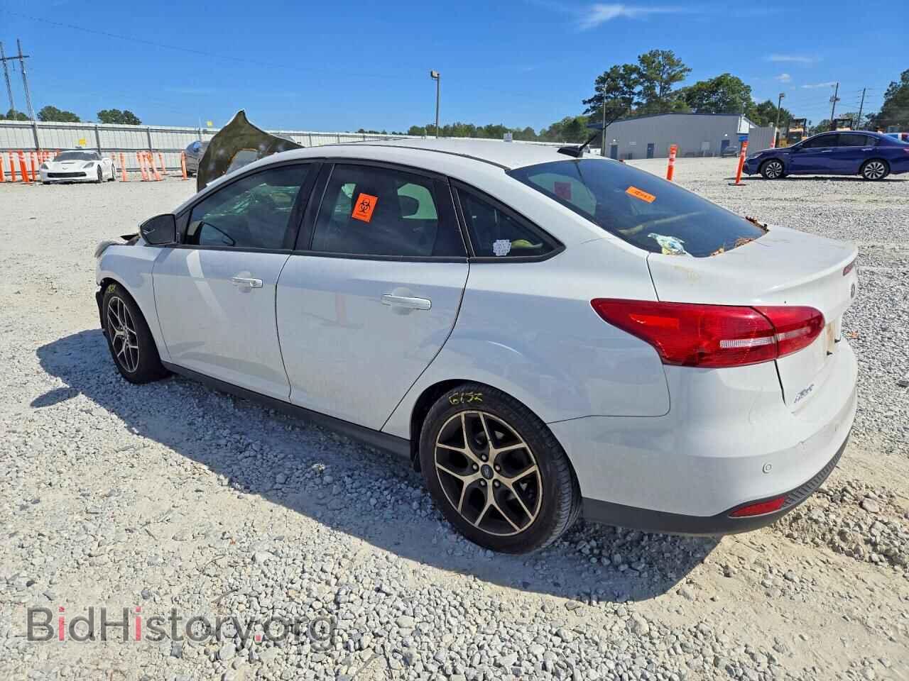 2018 FORD FOCUS - VIN: 1FADP3H26JL265256 - Фото 2