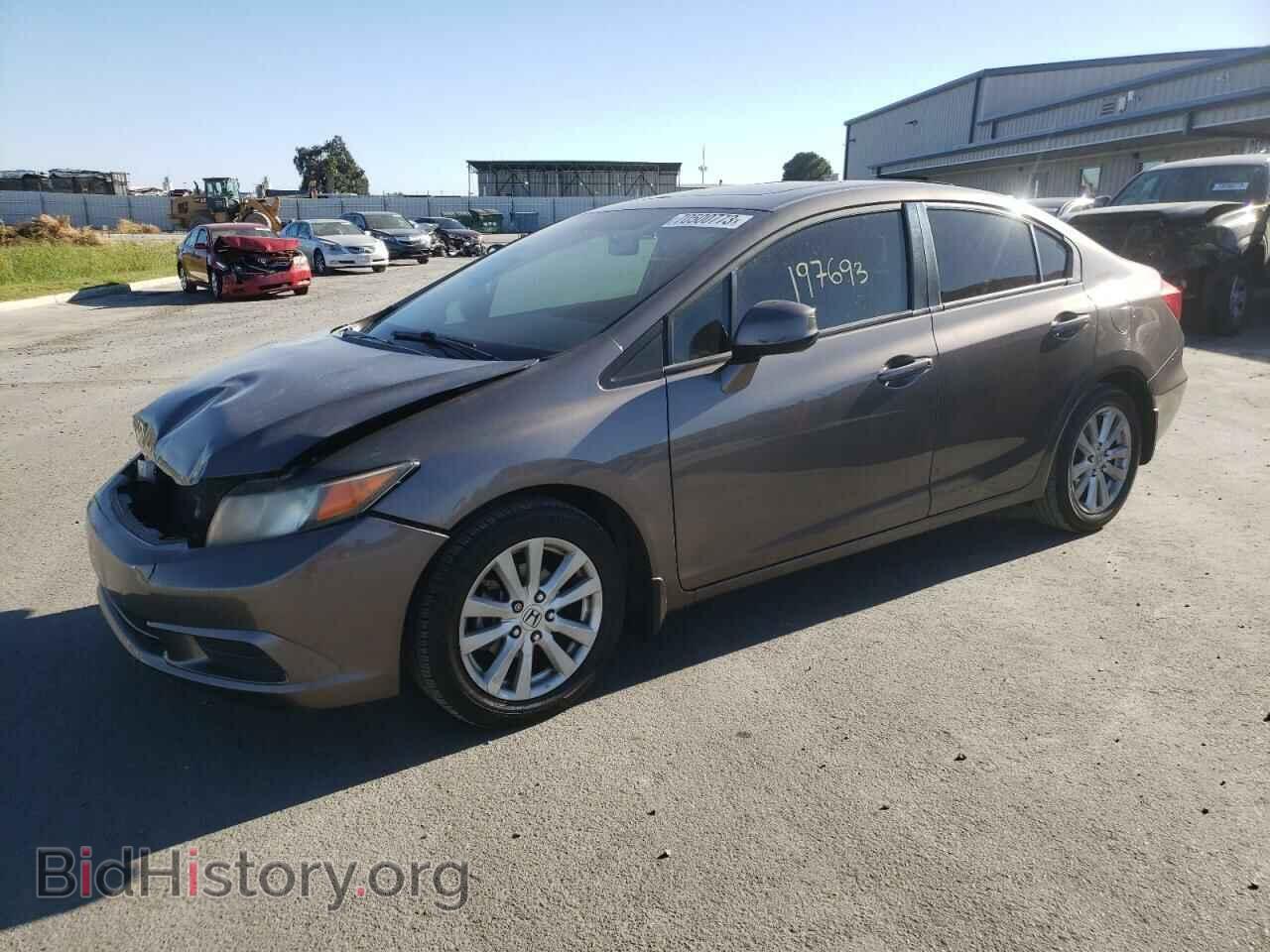 Фотография 19XFB2F85CE363290 - HONDA CIVIC 2012