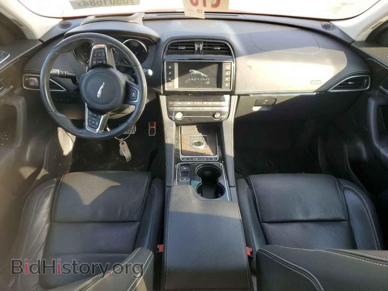 2017 JAGUAR F-PACE - VIN: SADCL2BV4HA898038 - Фото 8