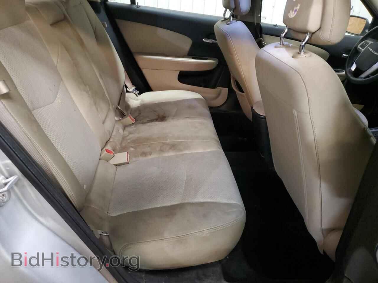 2012 CHRYSLER 200 - VIN: 1C3CCBBG4CN130918 - Фото 10