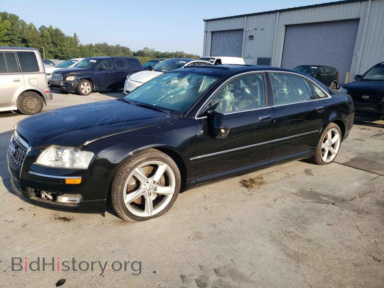 Photo WAURVAFAXAN007750 - AUDI A8 2010
