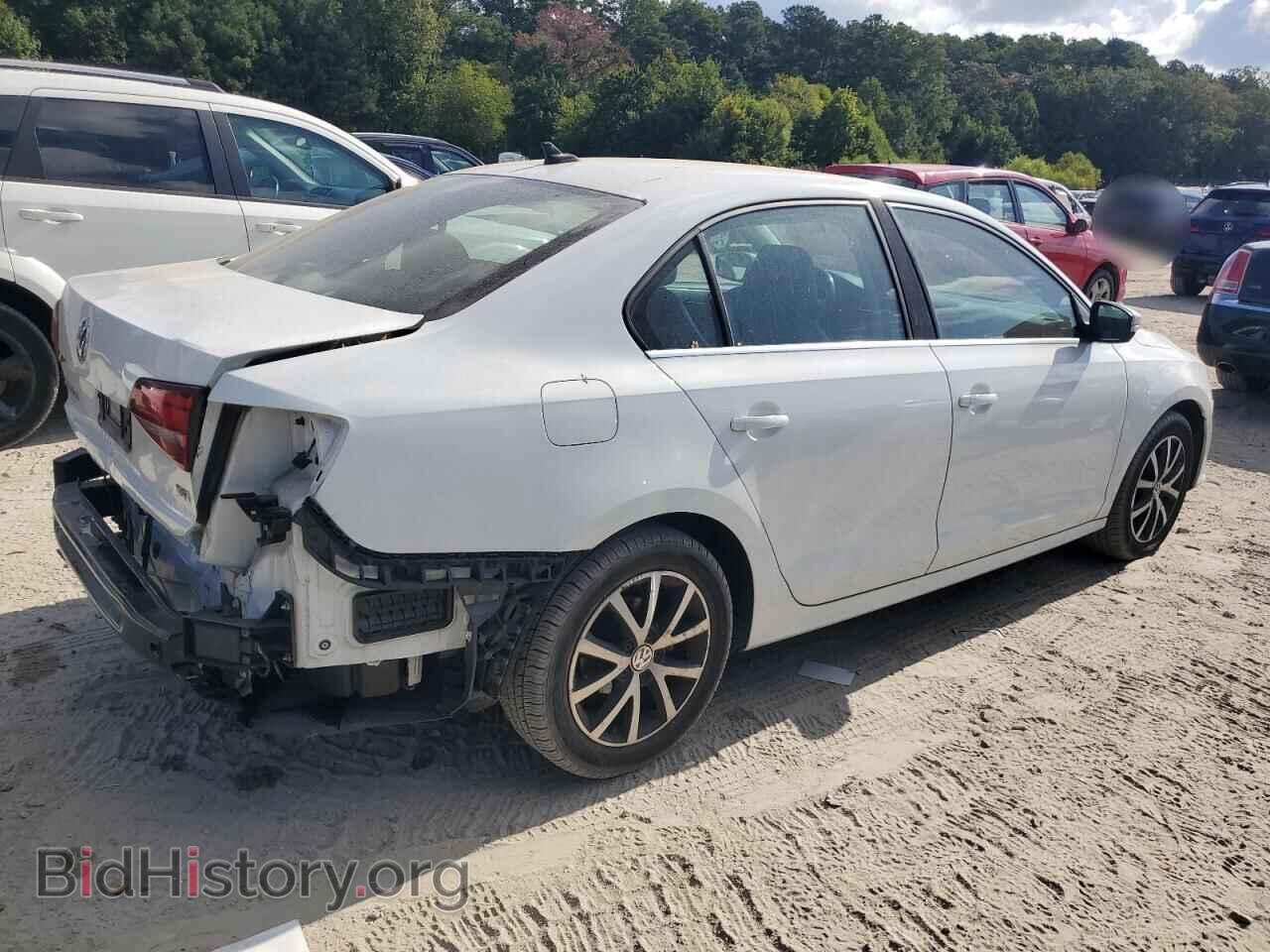 2017 VOLKSWAGEN JETTA - VIN: 3VWDB7AJ5HM398341 - Фото 3
