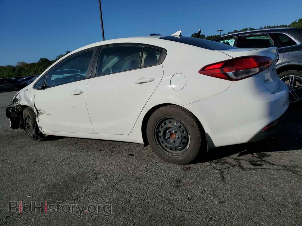 2017 KIA FORTE - VIN: 3KPFK4A79HE135519 - Фото 2