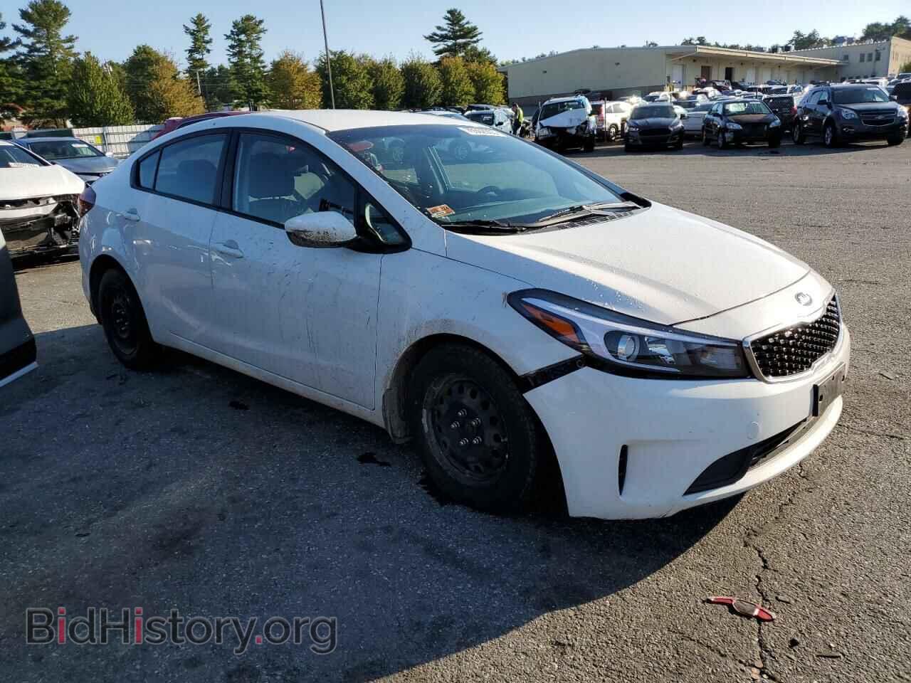 2017 KIA FORTE - VIN: 3KPFK4A79HE135519 - Фото 4