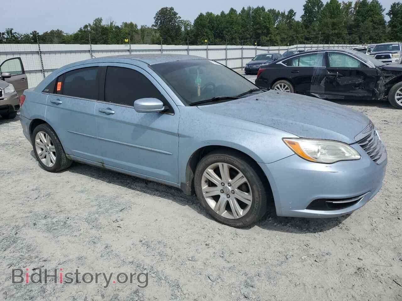2013 CHRYSLER 200 - VIN: 1C3CCBBB8DN656605 - Фото 4