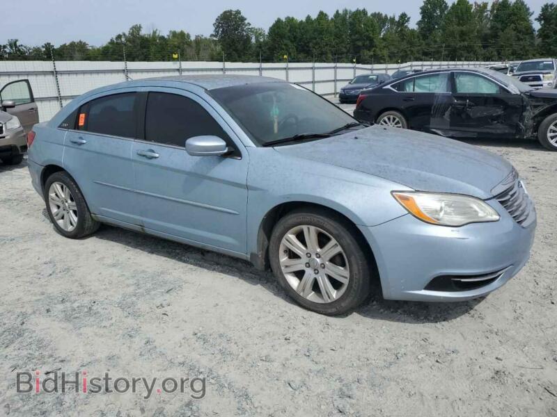 2013 Chrysler 200 (VIN 1C3CCBBB8DN656605) — фото 4 из 12