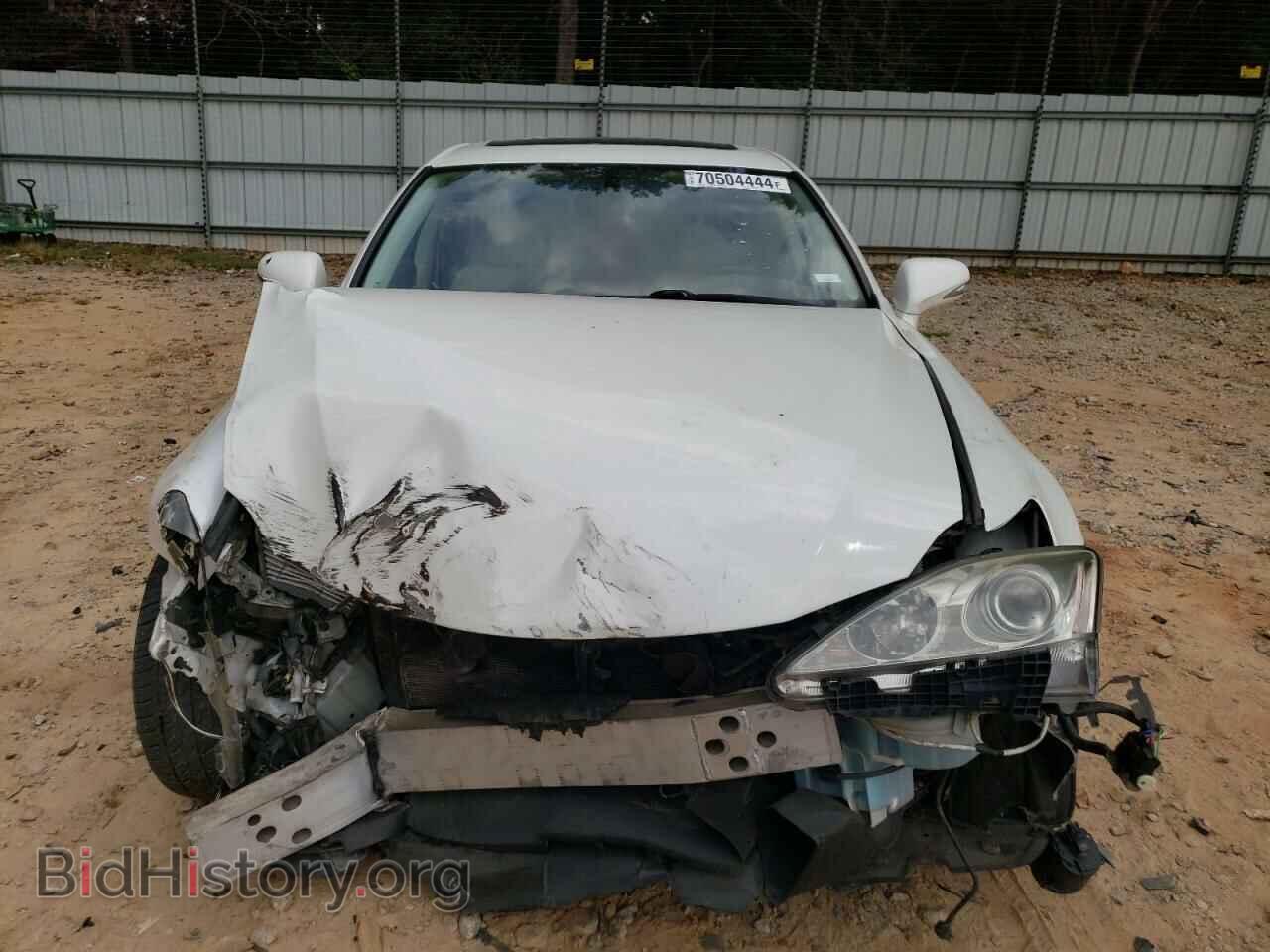 2011 LEXUS IS - VIN: JTHBF5C24B5142292 - Photo 5