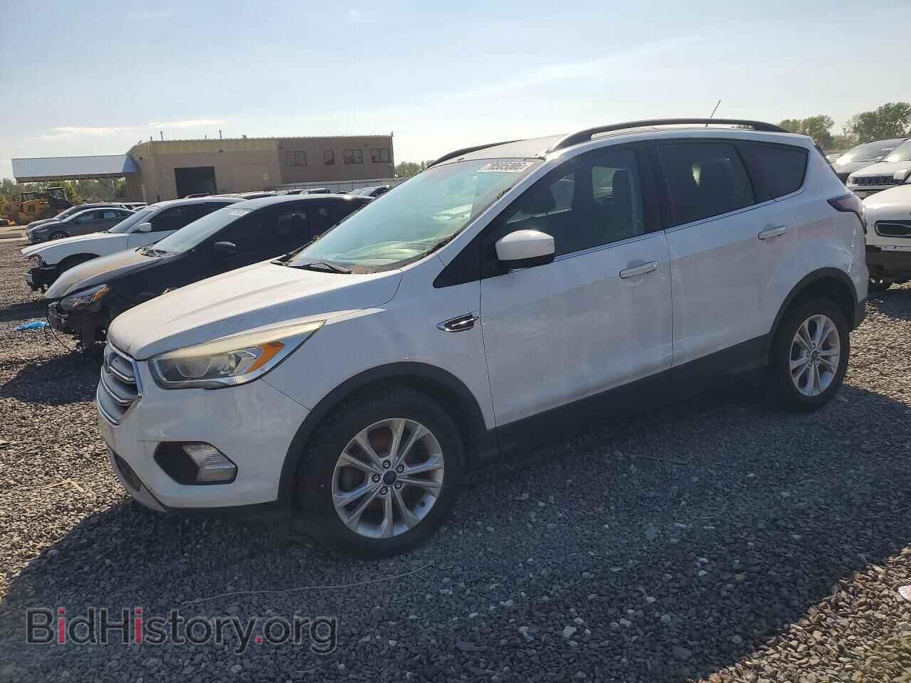 Фотография 1FMCU0GD0HUE69244 - FORD ESCAPE 2017
