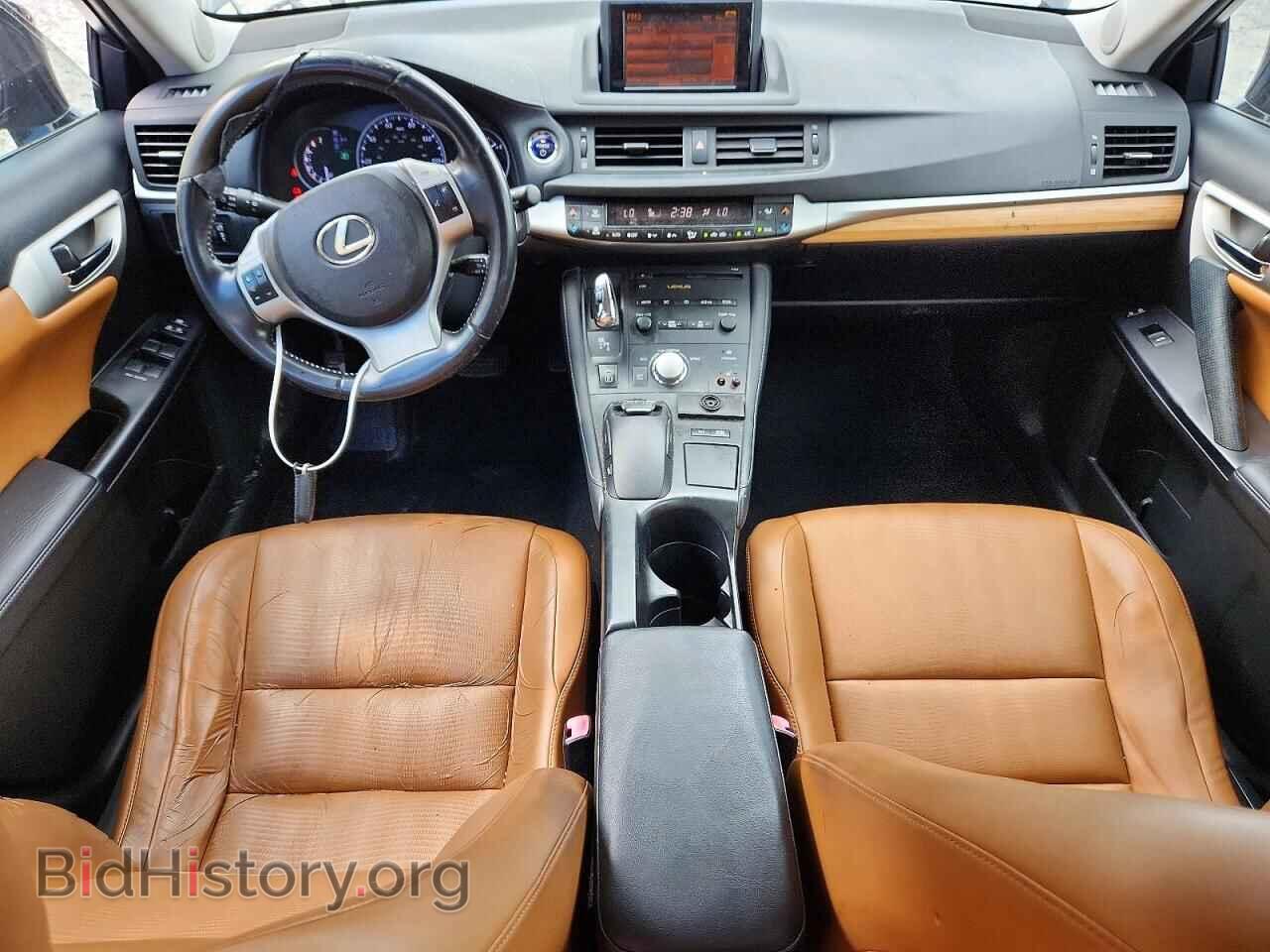 2011 LEXUS CT 200 - VIN: JTHKD5BH9B2042363 - Photo 8