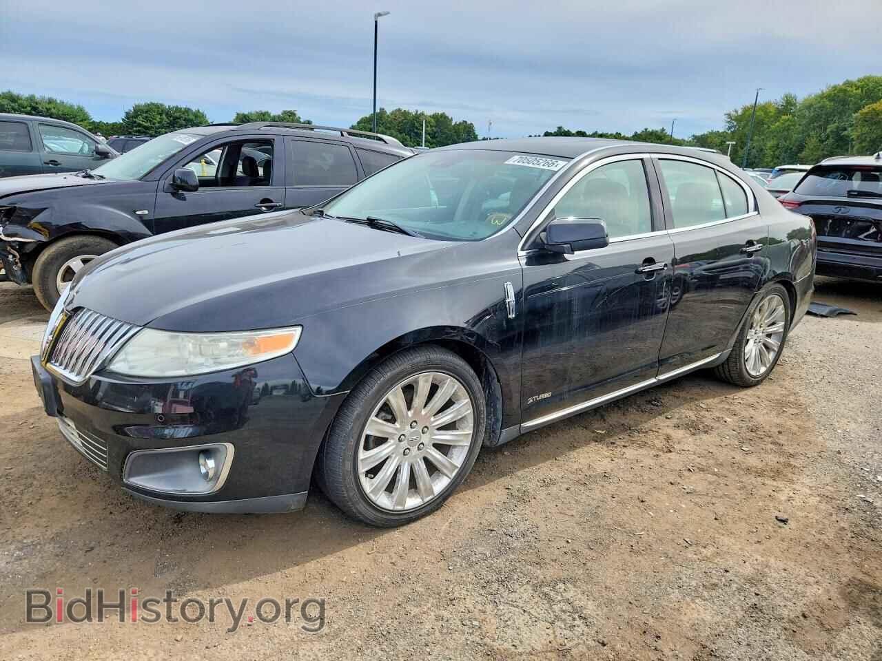 Photo 1LNHL9FT6CG803581 - LINCOLN MKS 2012