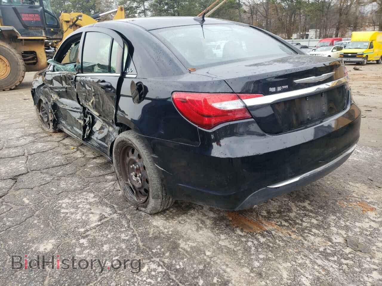 2011 CHRYSLER 200 - VIN: 1C3BC4FB8BN550685 - Фото 2