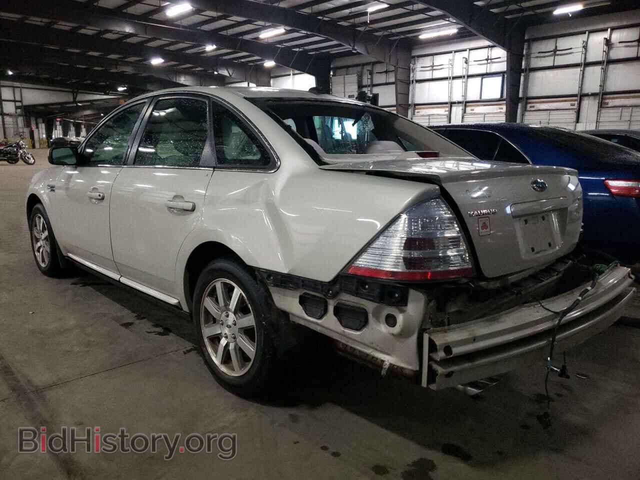 2008 FORD TAURUS - VIN: 1FAHP24W98G133504 - Фото 2