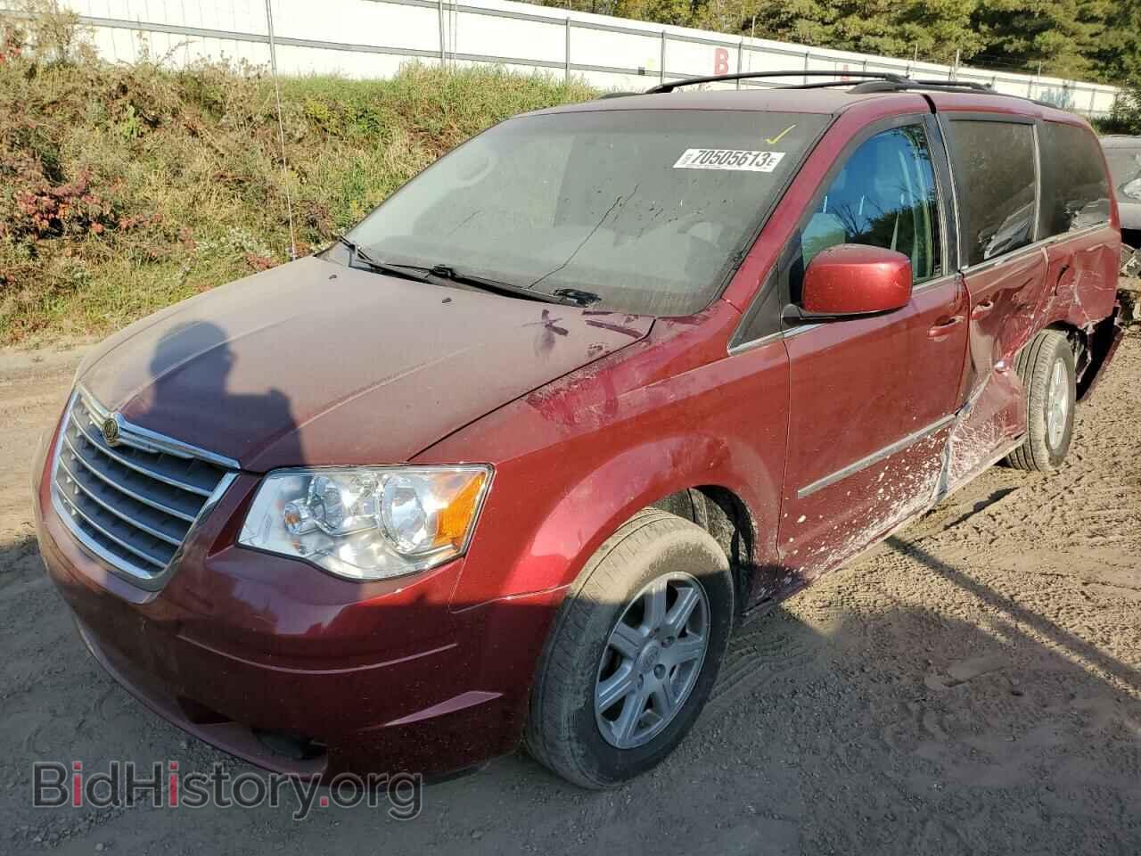 Photo 2A4RR5D14AR380801 - CHRYSLER MINIVAN 2010