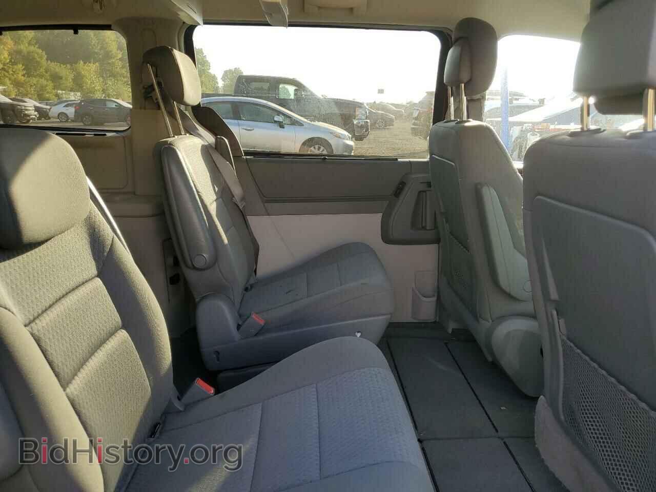 2010 CHRYSLER MINIVAN - VIN: 2A4RR5D14AR380801 - Photo 11