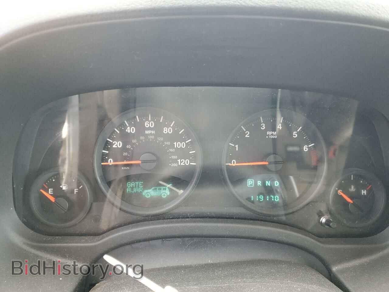 2011 JEEP COMPASS - VIN: 1J4NT1FB2BD138009 - Photo 9