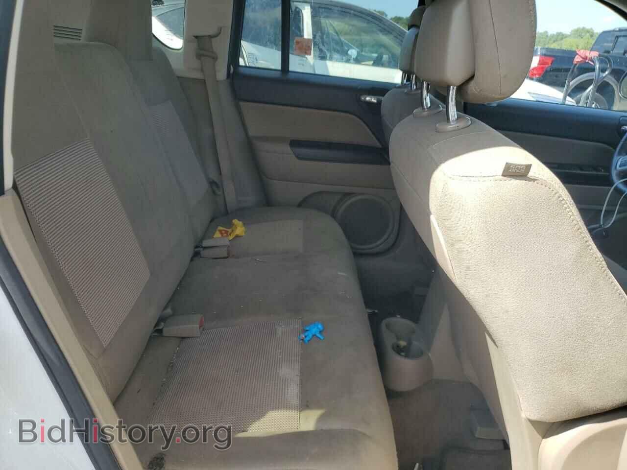 2011 JEEP COMPASS - VIN: 1J4NT1FB2BD138009 - Photo 10
