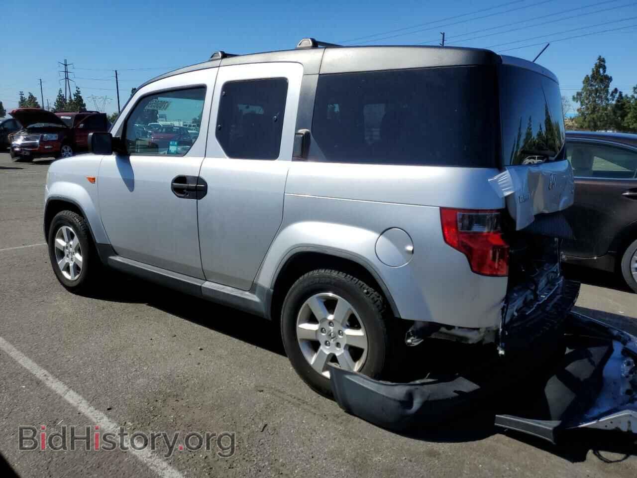 2011 HONDA ELEMENT - VIN: 5J6YH1H78BL003176 - Photo 2