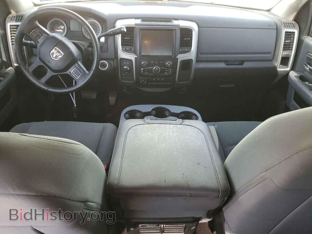 2016 RAM All Models - VIN: 3C6UR5DL9GG285092 - Photo 8