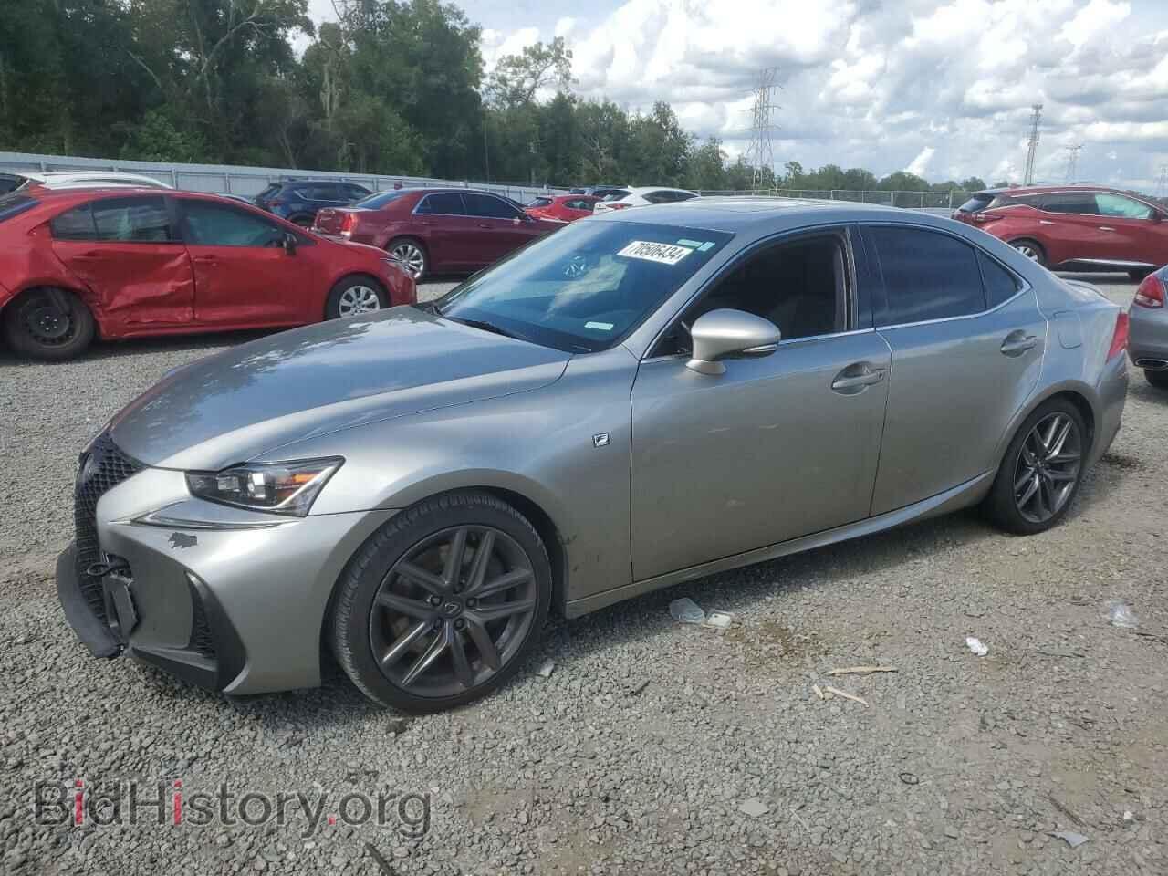 Фотография JTHBE1D25H5030104 - LEXUS IS 2017