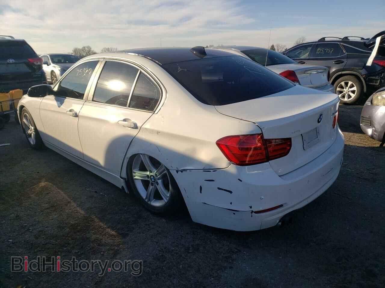 2013 BMW 3 SERIES - VIN: WBA3B3C59DF538924 - Фото 3
