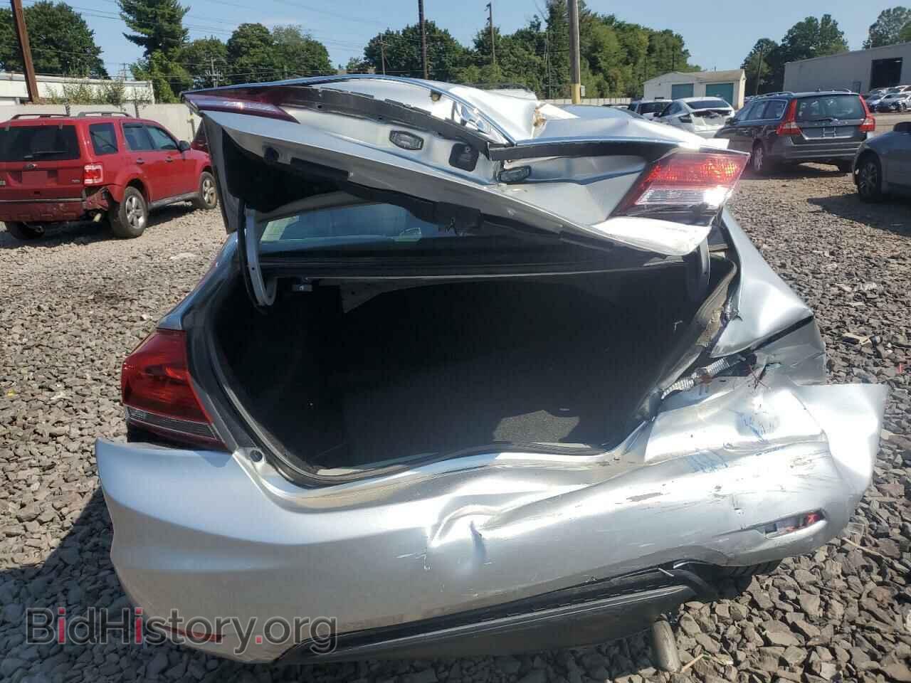 2013 HONDA CIVIC - VIN: 2HGFB2F50DH520320 - Фото 6
