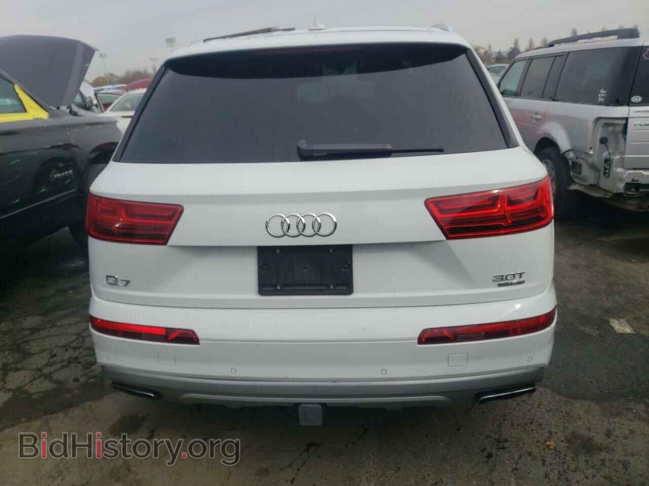2017 AUDI Q7 - VIN: WA1VAAF71HD015411 - Фото 6