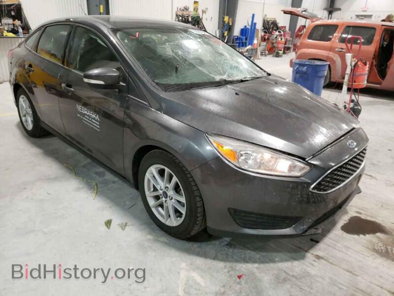 2017 Ford FOCUS Focus SE (VIN 1FADP3F28HL329634) — фото 1 из 10, Copart, повреждение: бок