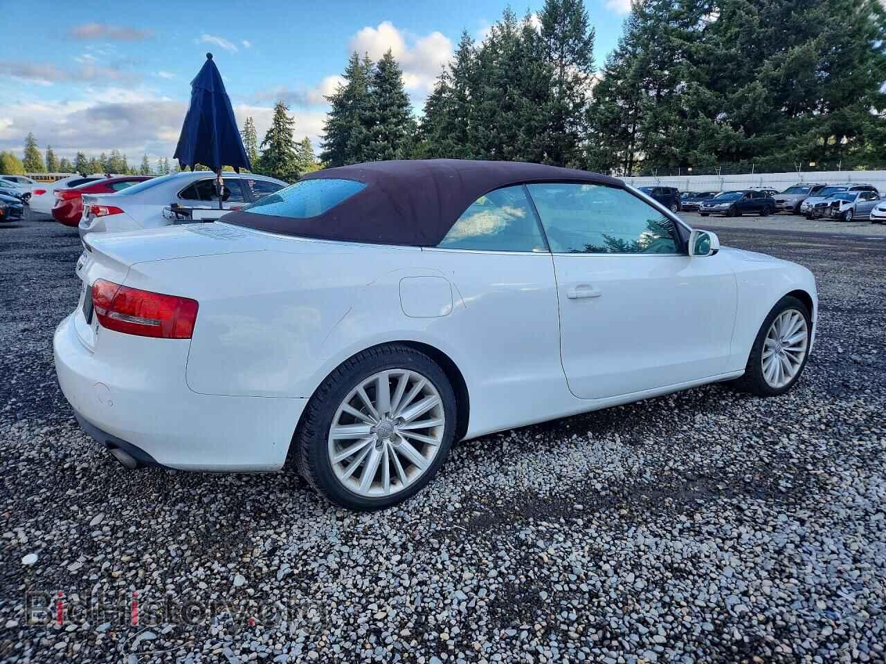 2011 AUDI A5 - VIN: WAUVFAFH1BN001653 - Фото 3