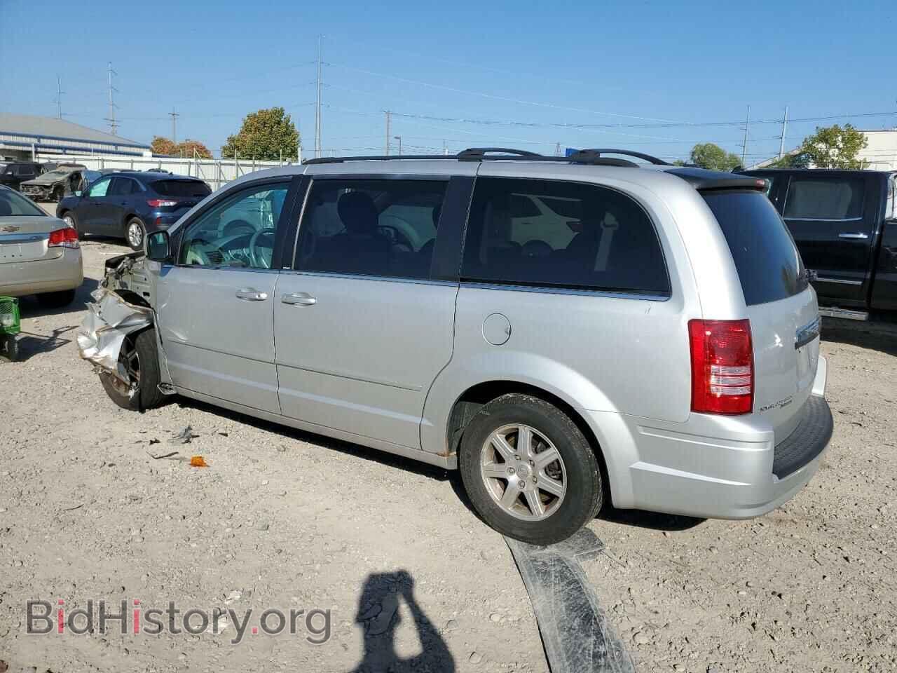 2008 CHRYSLER MINIVAN - VIN: 2A8HR54P28R837808 - Фото 2