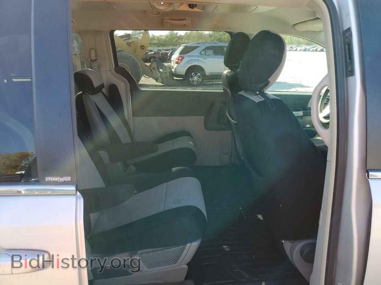 2008 CHRYSLER MINIVAN - VIN: 2A8HR54P28R837808 - Фото 11