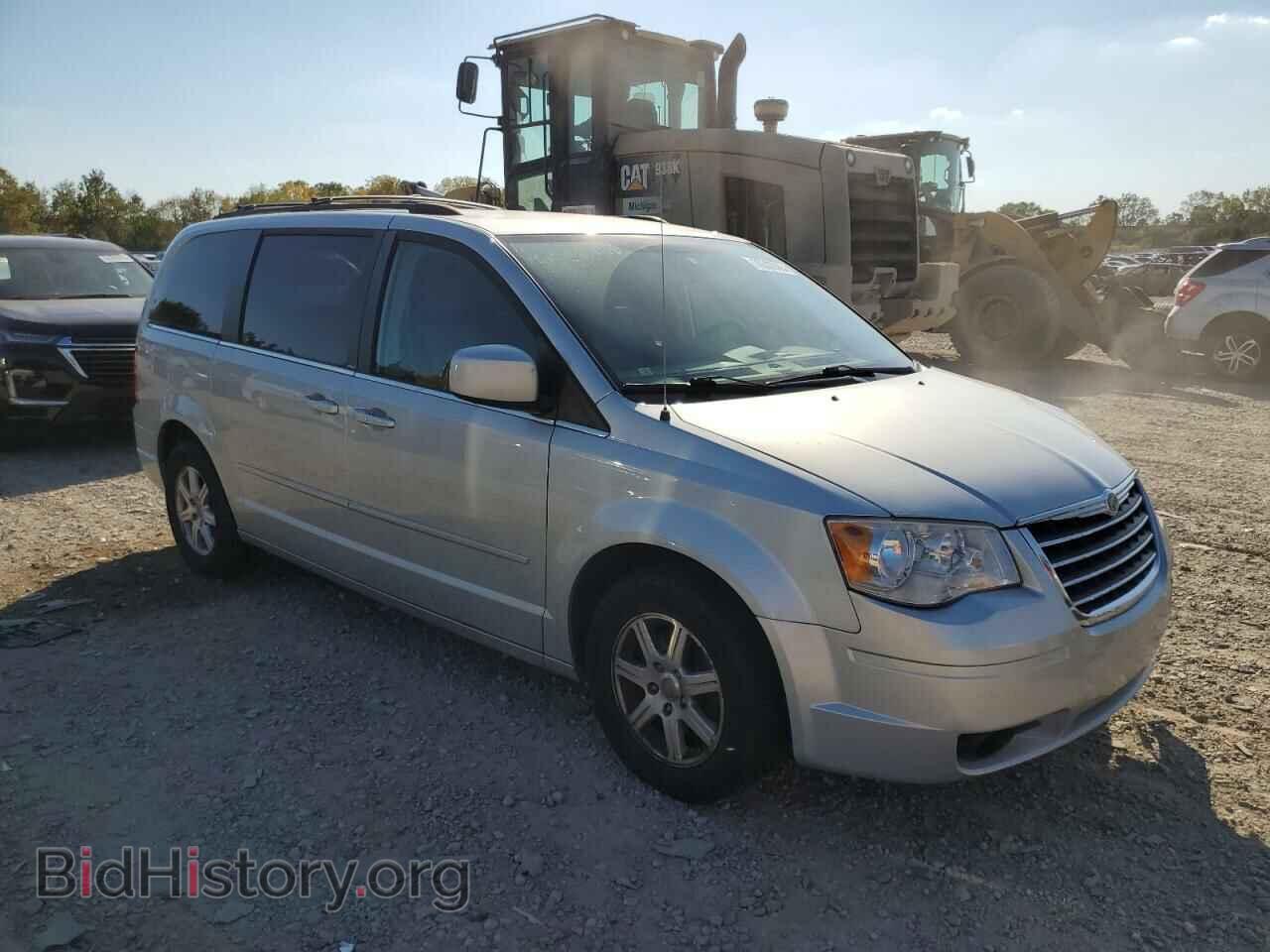 2008 CHRYSLER MINIVAN - VIN: 2A8HR54P28R837808 - Фото 4