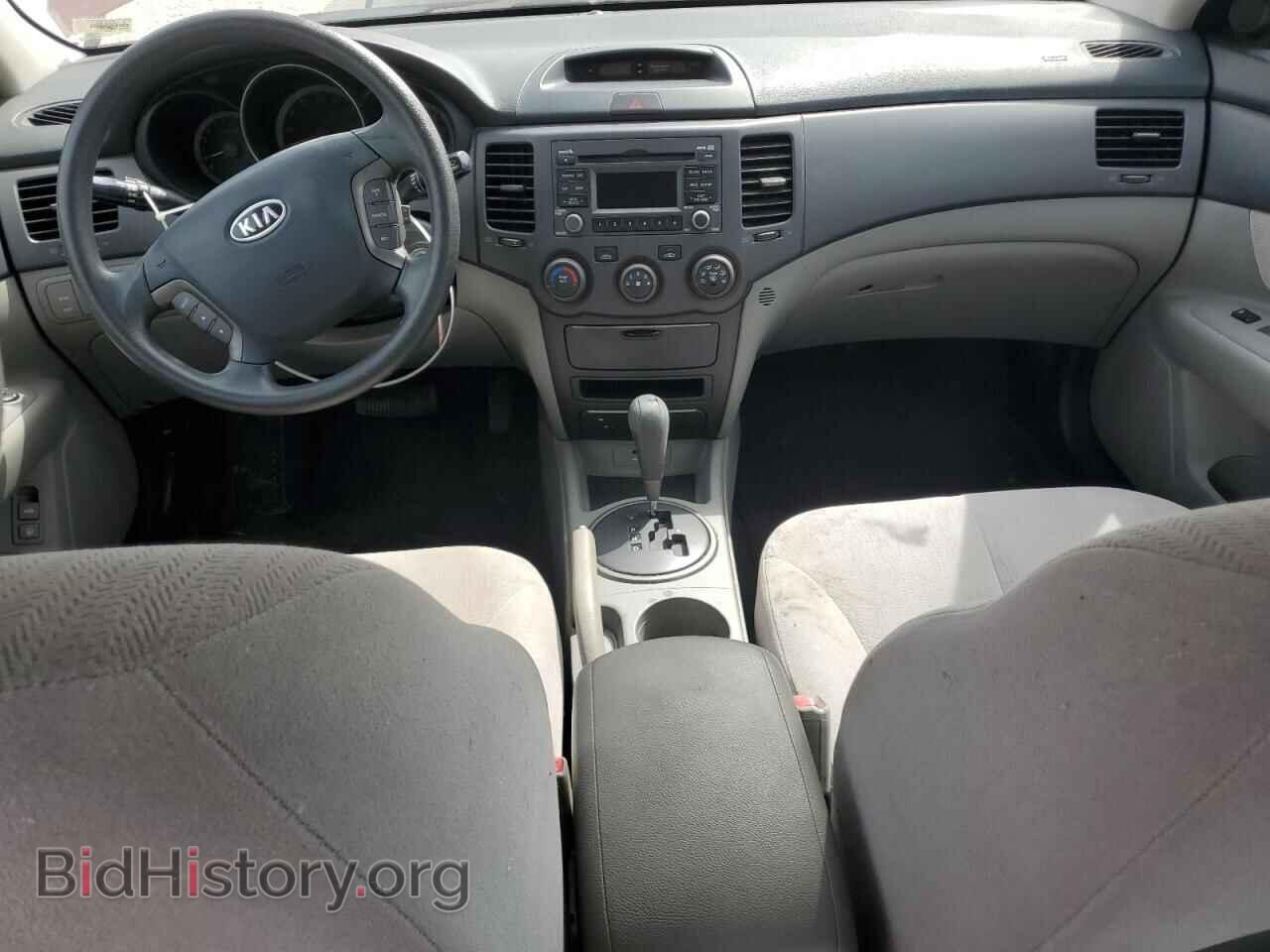 2009 KIA OPTIMA - VIN: KNAGE228595323763 - Фото 8