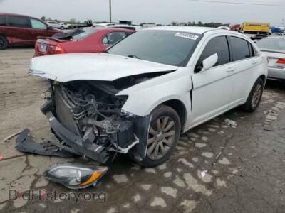 2013 Chrysler 200 200 Tourin, белый — VIN 1C3CCBBB3DN763657, Copart