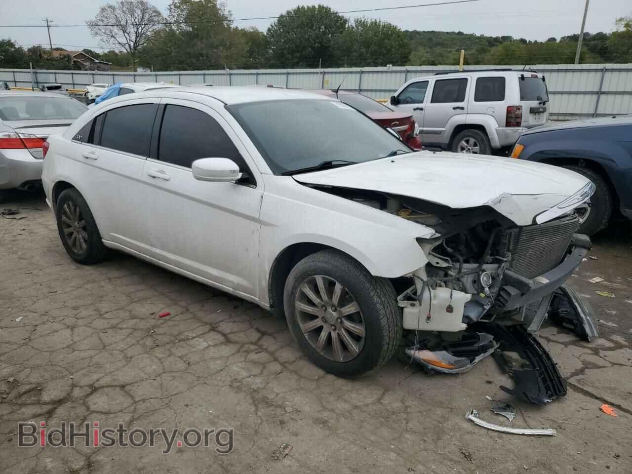 2013 CHRYSLER 200 - VIN: 1C3CCBBB3DN763657 - Фото 4